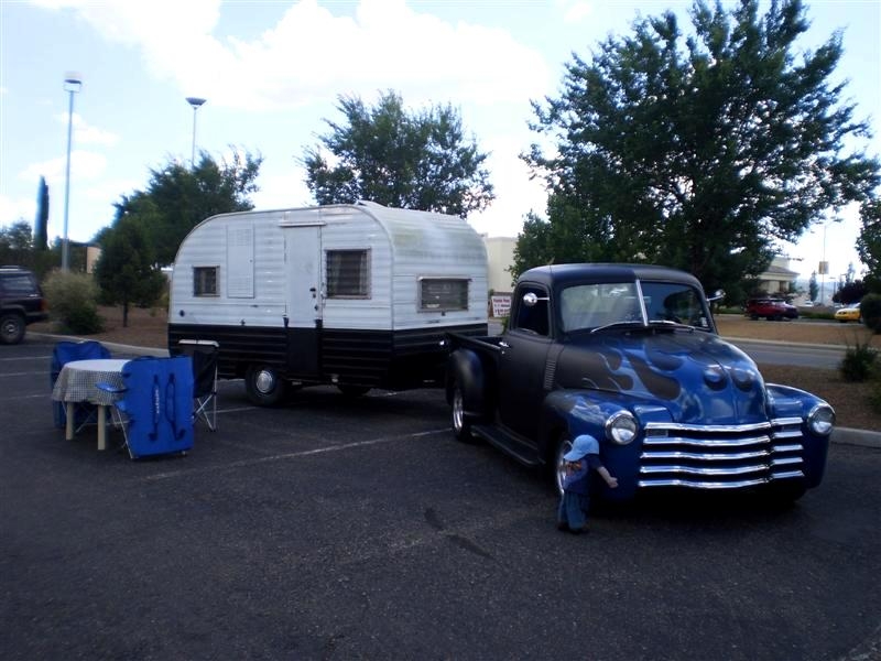 Zekes car show front view