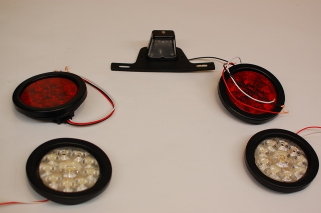 Tail lights and Backup lights to match Jeep - DSC 5167-1