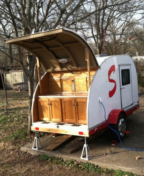 "S"leep Inn With Galley Open