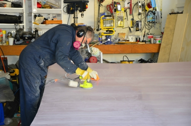 31 Aug 2015 - epoxy sanding