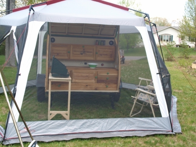 Scr tent galley end