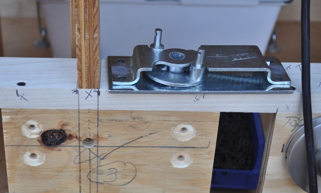 Latch1