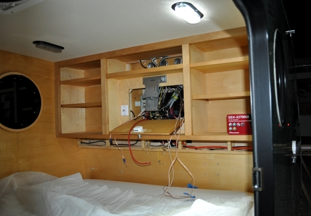 Footboard-wire1