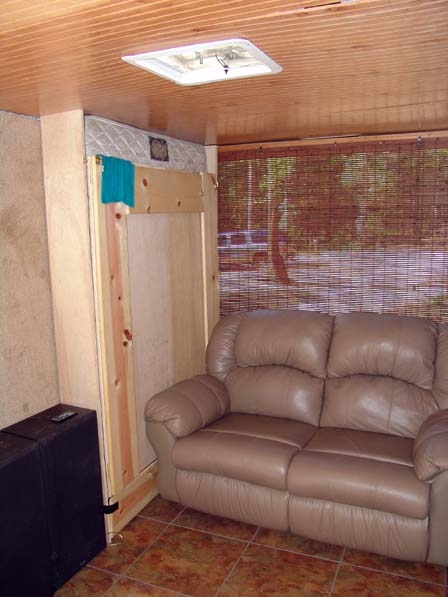couch-bed