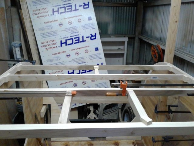 Roof Struts