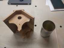 bird house / clean out