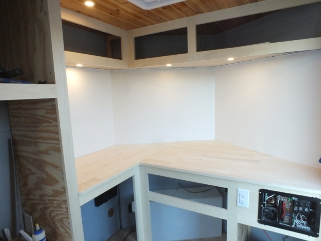 CabinetFaces