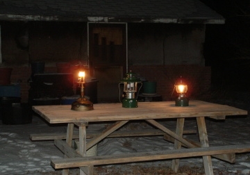coleman light off