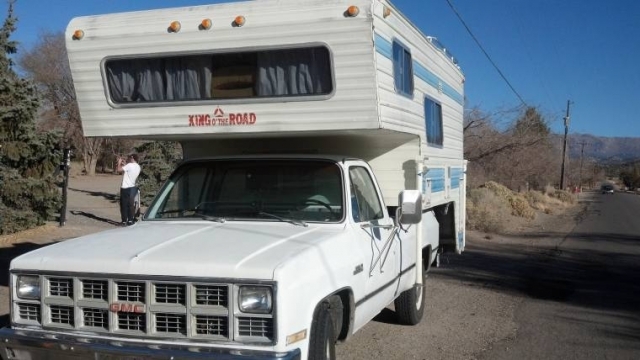 Free Truck Camper, 1 760