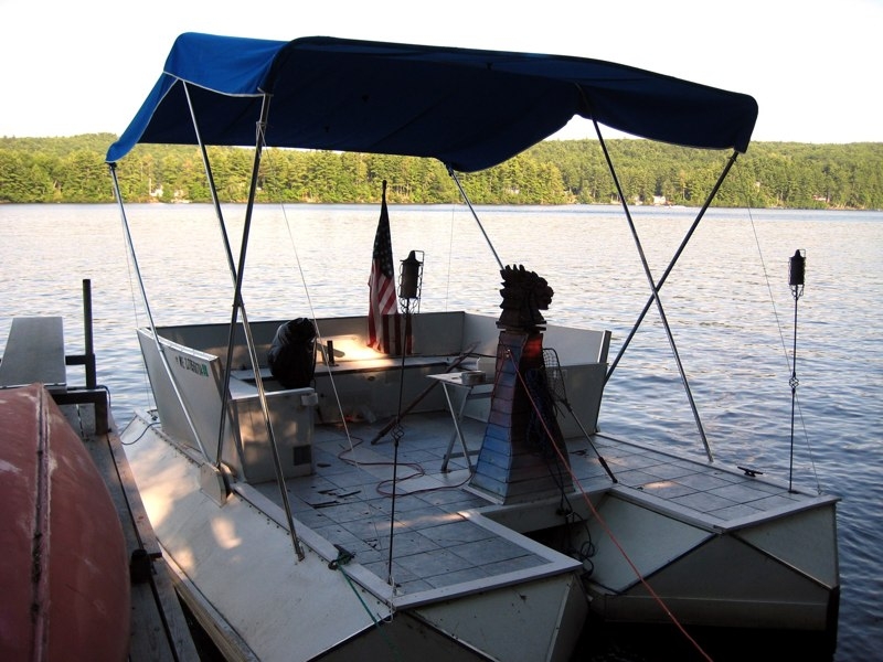 pontoon boat