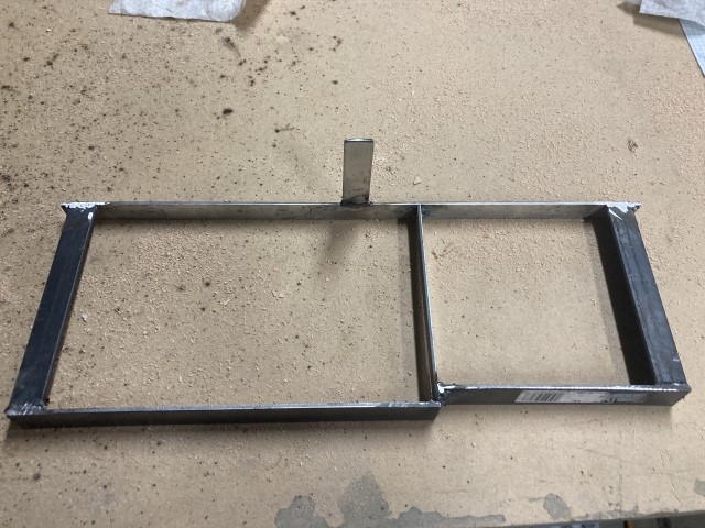 80 Fender Bracket 1