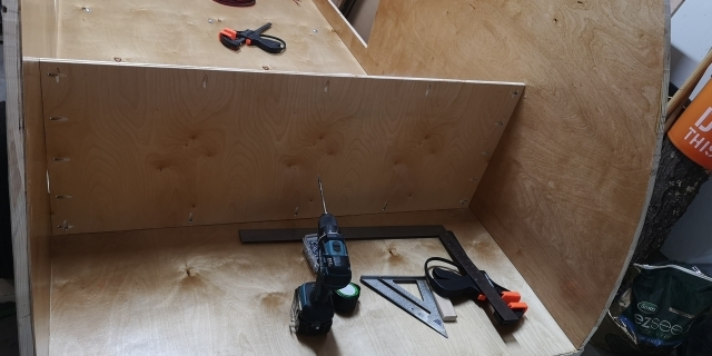 footboard in place