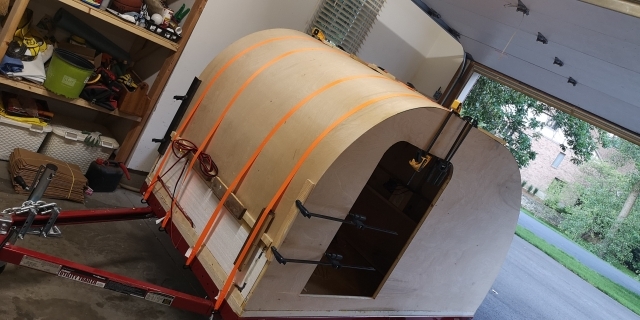 straps clamp roof