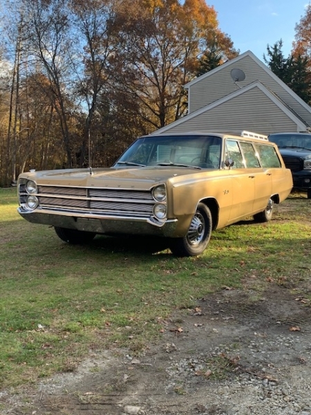 67 Fury wagon 1