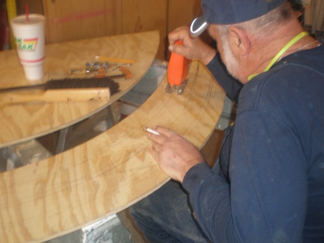 Hatch bow