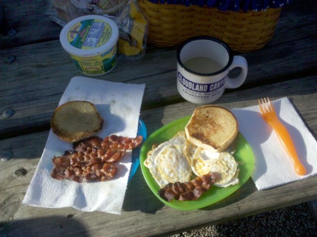 Breakfast at 32 degrees...but I eat good