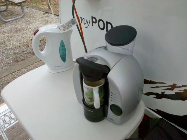 Hot Pot and Tassimo Coffee Maker