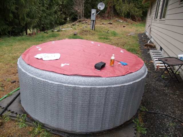 Tablecloth and Velcro0001
