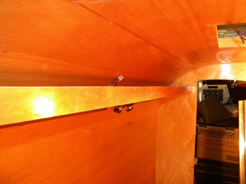 Edge on shelf