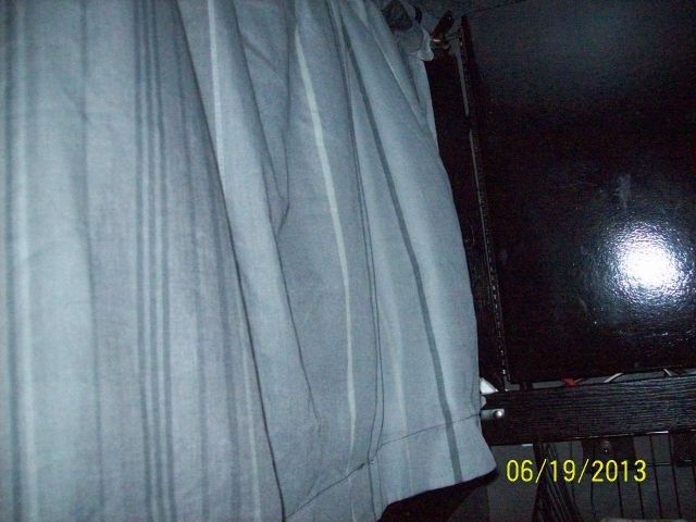 curtains (curbside)