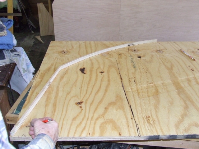 Hatch spars