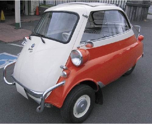 The Isetta that just sold x 41k in the auction