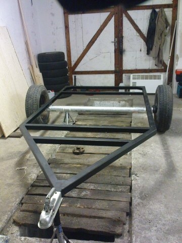 chasis with axle, wheels and 2in tow hinge