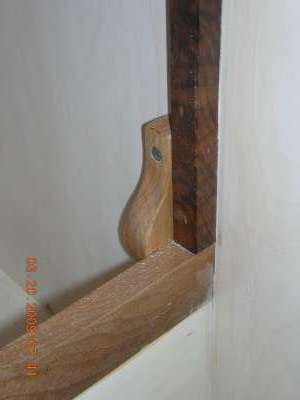 Bottom Door Stop for Cabinet Door