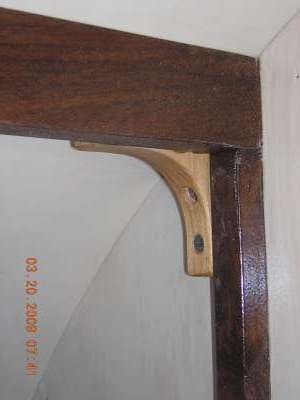 Top Door Stop for Cabinet Doors