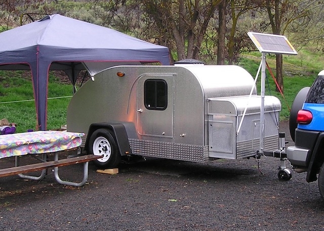 Sun Lakes State Park, WA with solar panel deployed