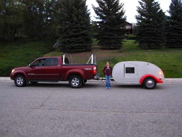 First trip around the neighborhood - stopped to see how the trailer was riding - and for pics