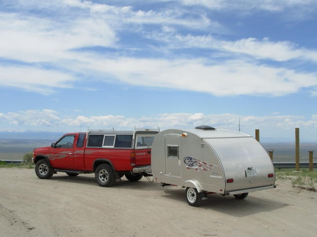 Our rig at turnout overlooking the Wind River valley, WY