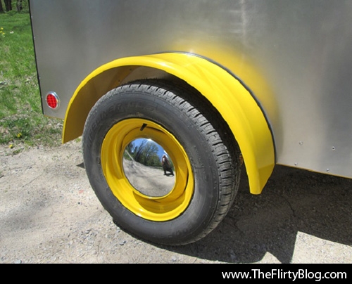 powder-coated-yellow-trailer-wheels