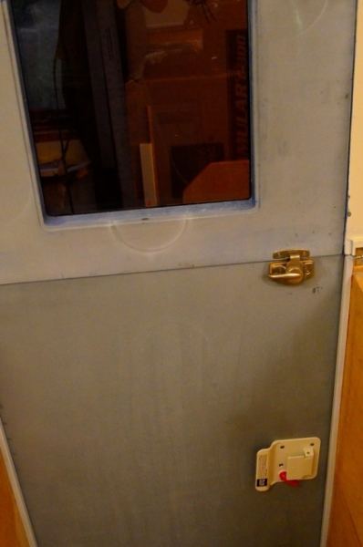 Door interior - locks