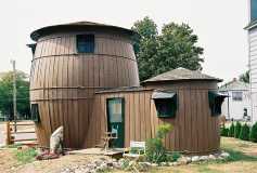 9951-grand-marais-pickel barrel house1
