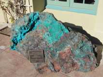 3,100 Lb. Malachite